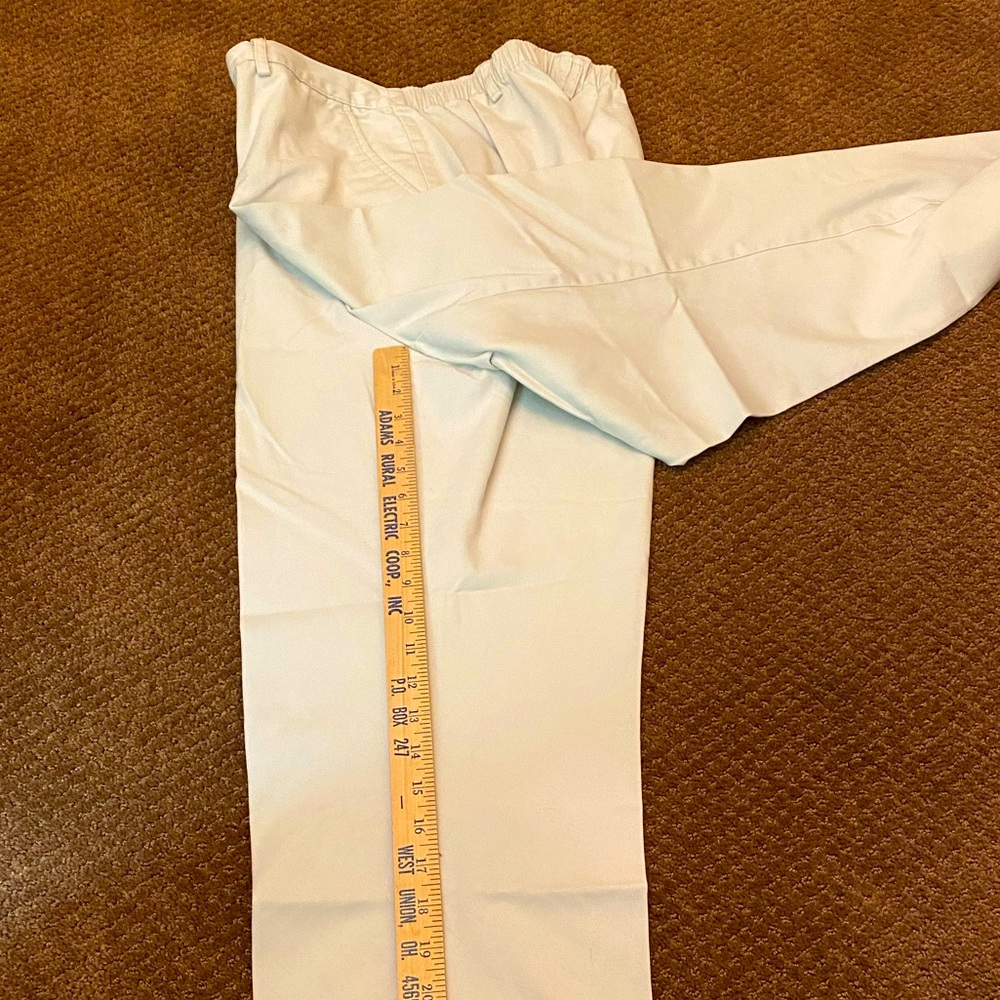 Lands’ End Chino Pants w Elastic Comfort Waist!!